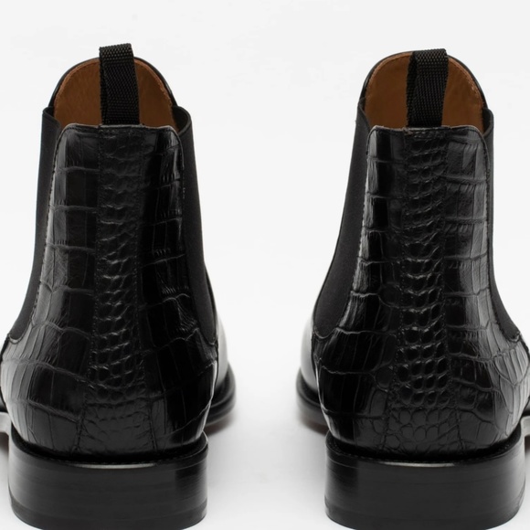 Boots - Picture 4 of 5